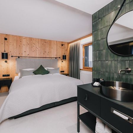 Alpinlounge Raetia Appartements Ischgl Dış mekan fotoğraf