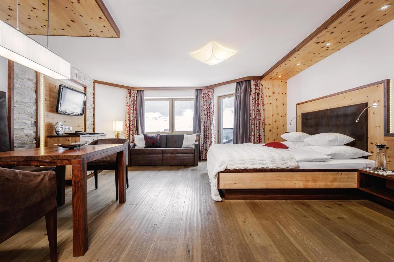 Alpinlounge Raetia Appartements Ischgl Dış mekan fotoğraf
